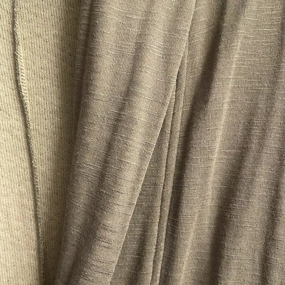 Evys Tree Birgit - Picture 2 of 8